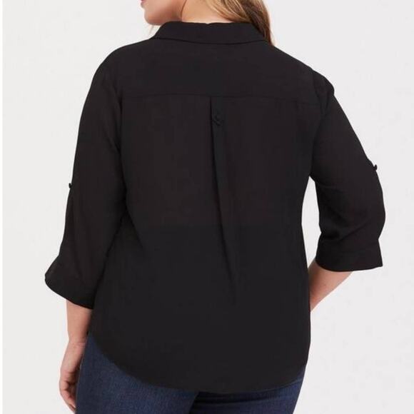TORRID Georgette Button Down Pullover Black Blouse Sz 2 - Picture 3 of 11